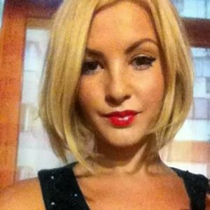 Meet your Posher, Sela